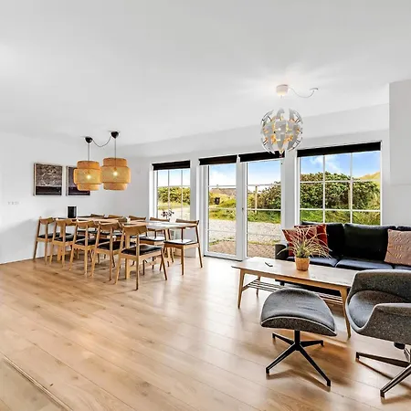 Vakantiehuis 10 Person In *