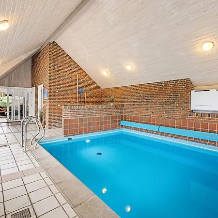 10 Person In Dom wakacyjny Ringkøbing